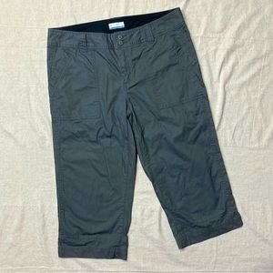Columbia Gray Capri Cargo Pants | Women’s Size 10